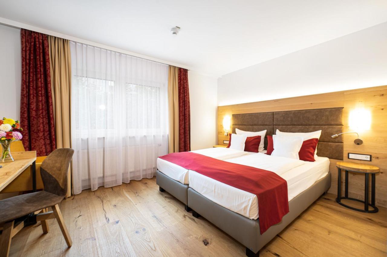 Park Hotel Laim Munchen Bagian luar foto