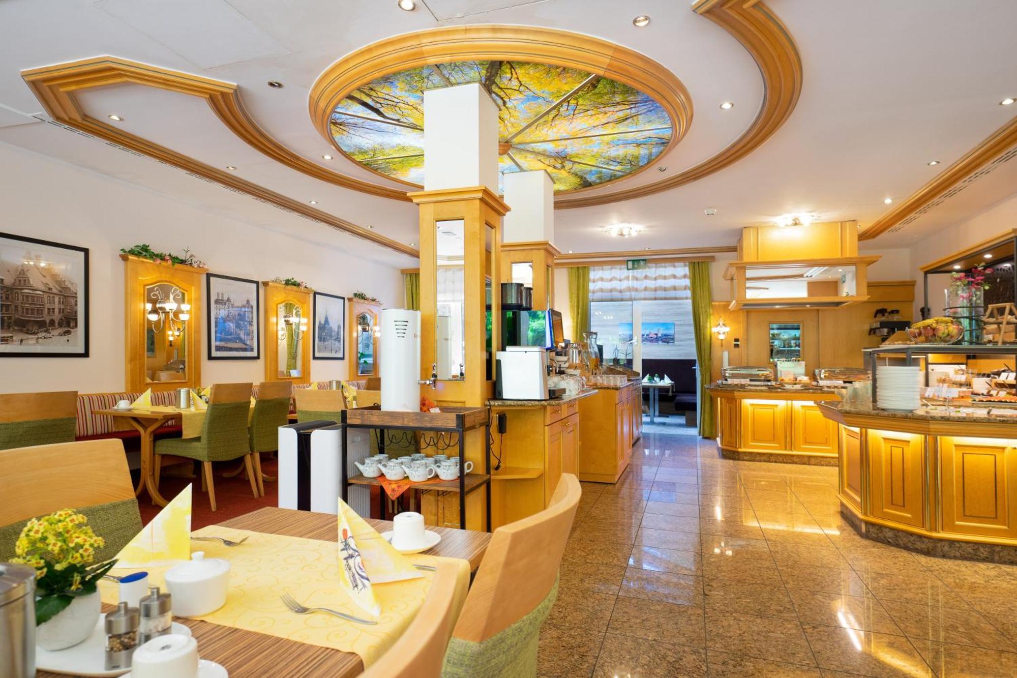 Park Hotel Laim Munchen Bagian luar foto