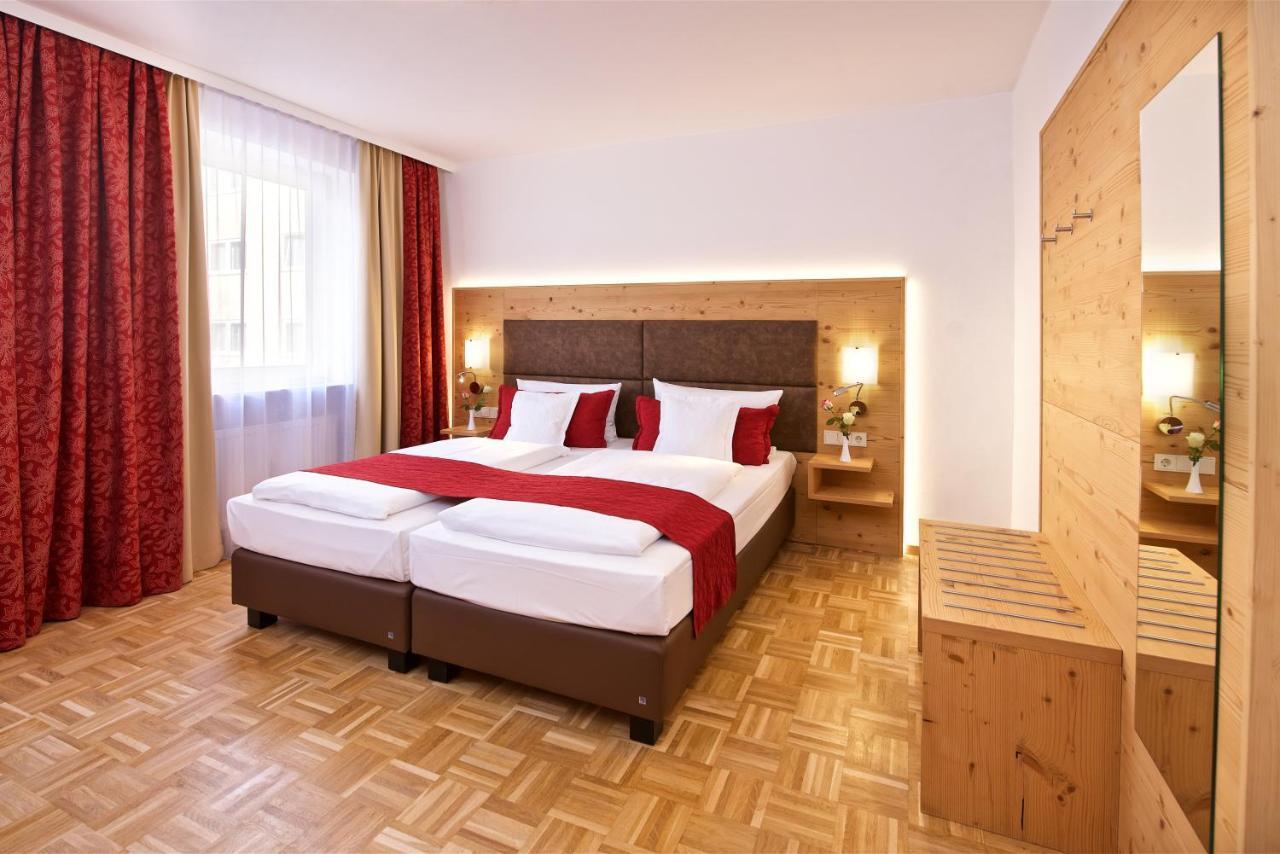 Park Hotel Laim Munchen Bagian luar foto